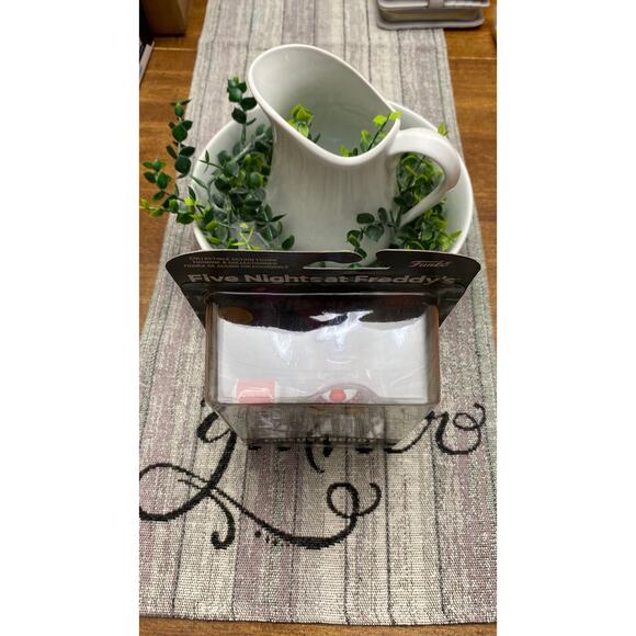 Funko:  Five Nights At Freddy's - Circus Freddy - Picture 5 of 6